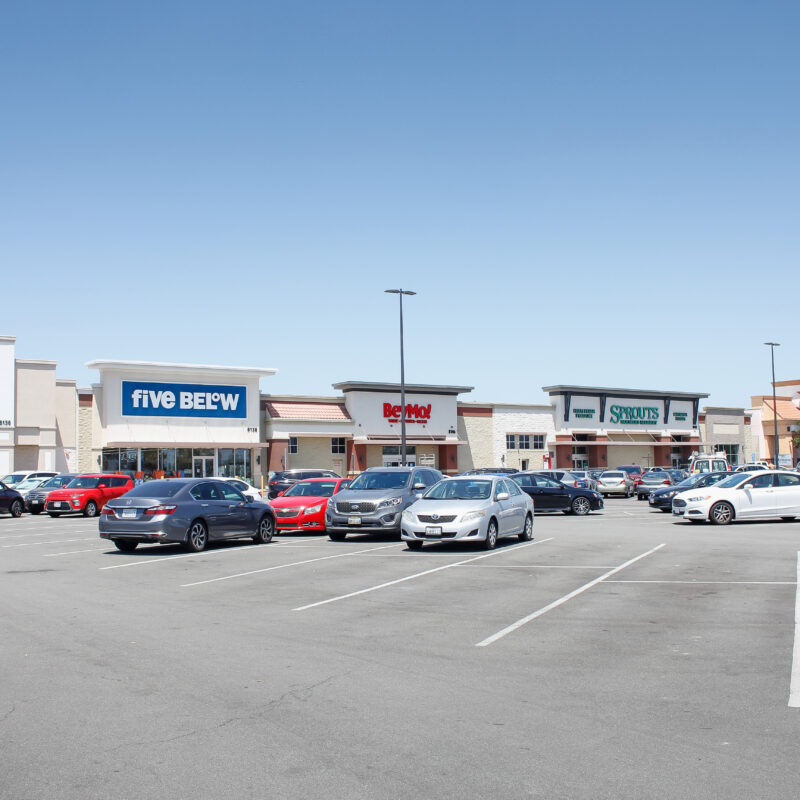 Day Porter Services for Shopping Centers